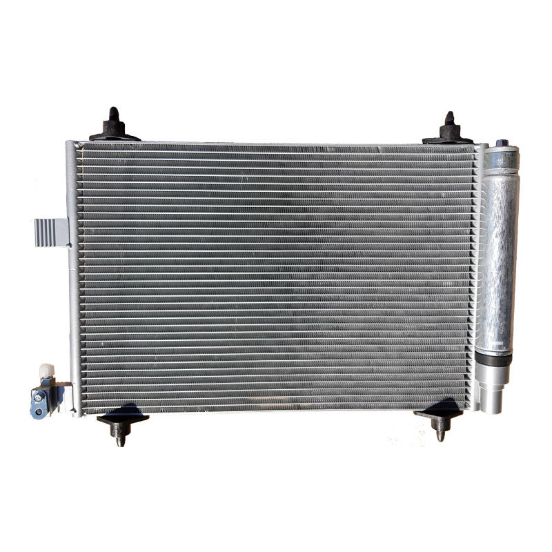 DENSO Condensatore, Climatizzatore DCN21031