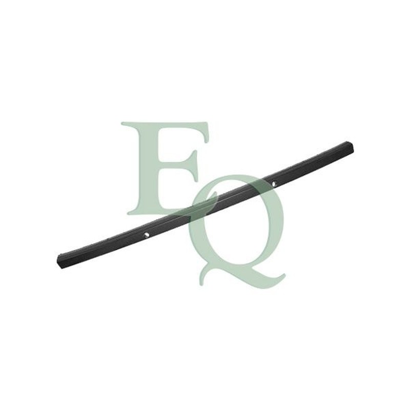 Equal Quality Modanatura Paraurti Post Centrale C/Fori Sens Park M0711