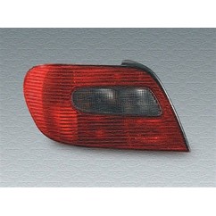 Fanale auto MAMA08002 per visibilità e sicurezza