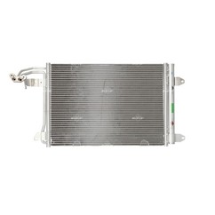 Nrf Condensatori Volkswagen 35520 per ripristinare il corretto funzionamento del componente